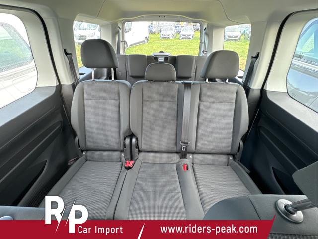 Volkswagen / Caddy Maxi / Weiß / / / Caddy Maxi 4x4 +LANE ASSIST+CAM+SHZ+KLIMA+GJR+GRA
