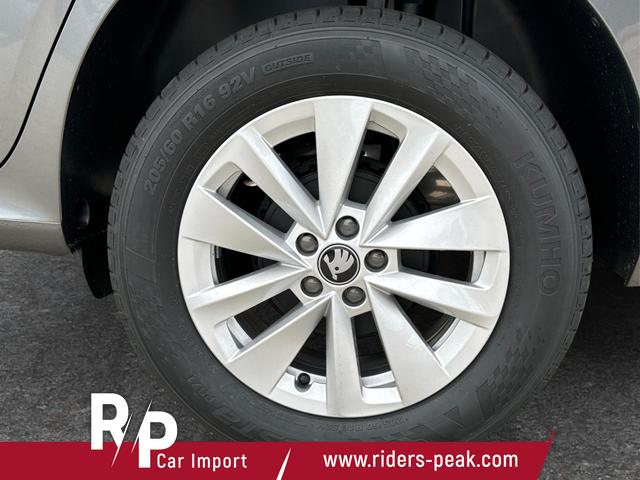 Skoda / Kamiq / Grau / / / DSG+ACC+SHZ+RFK+PDC+KESSY+SUNSET