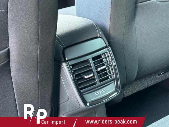 Skoda / Kamiq / / / / DSG+ACC+SHZ+RFK+PDC+KESSY+SUNSET