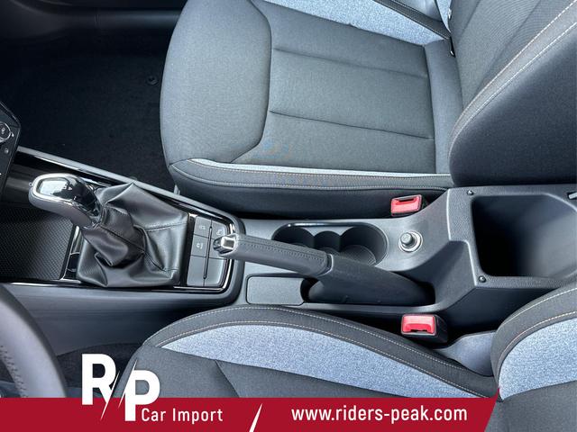 Skoda / Kamiq / / / / DSG+ACC+SHZ+RFK+PDC+KESSY+SUNSET