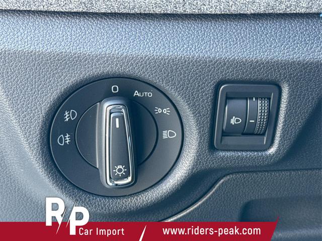 Skoda / Kamiq / / / / DSG+ACC+SHZ+RFK+PDC+KESSY+SUNSET