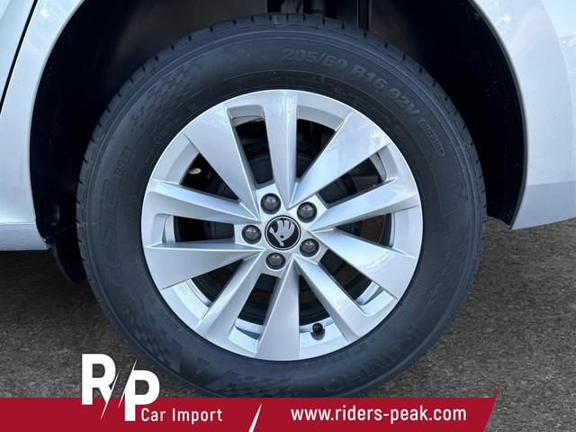 Skoda / Kamiq / Silber / / / DSG+ACC+SHZ+RFK+PDC+KESSY+SUNSET