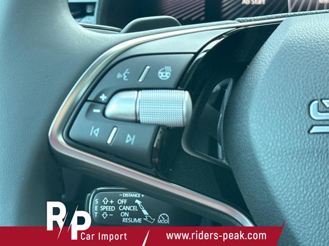 Skoda / Kamiq / Silber / / / DSG+ACC+SHZ+RFK+PDC+KESSY+SUNSET