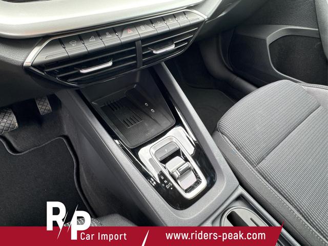 Skoda / Octavia Combi / Schwarz / / / NAVI+KAMERA+LED+EL. HECKKL.+SHZ