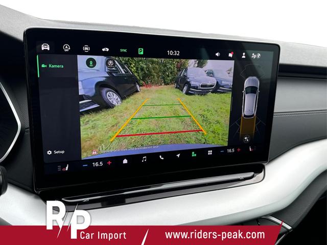 Skoda / Octavia Combi / Schwarz / / / NAVI+KAMERA+LED+EL. HECKKL.+SHZ