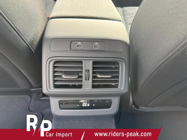 Audi / Q5 / Silber / / / AHK+NAVI+LED+SHZ+PDC