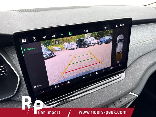 Skoda / Octavia Combi / Schwarz / / / NAVI+MATRIX+KAMERA+ACC+EL. HECKKL+LED+SHZ