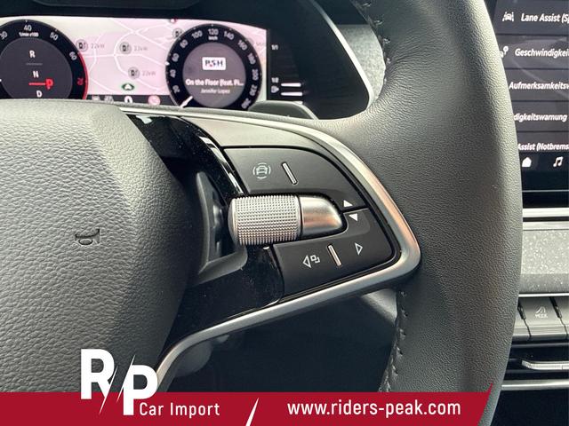 Skoda / Octavia Combi / Schwarz / / / NAVI+MATRIX+KAMERA+ACC+EL. HECKKL+LED+SHZ