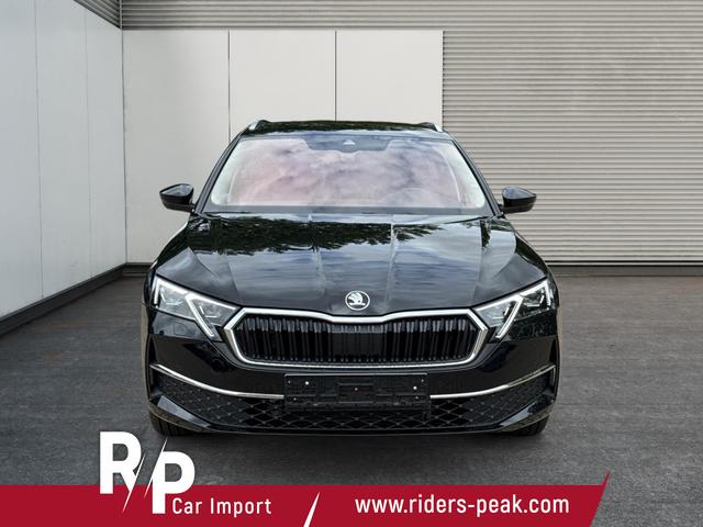 Skoda / Octavia Combi / Schwarz / / / NAVI+MATRIX+KAMERA+ACC+EL. HECKKL+LED+SHZ