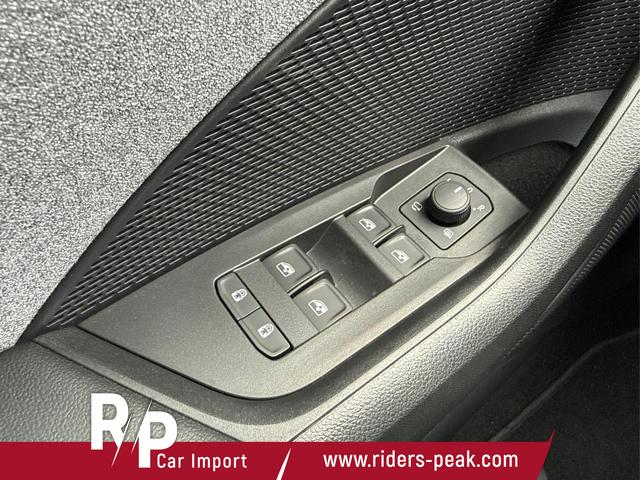 Skoda / Octavia Combi / Schwarz / / / NAVI+MATRIX+KAMERA+ACC+EL. HECKKL+LED+SHZ