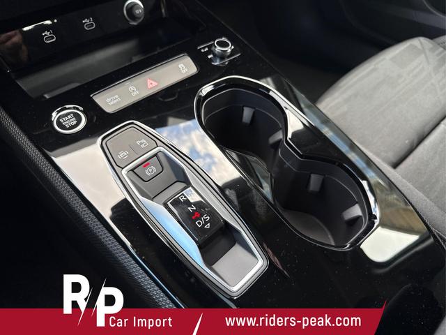 Audi / A5 Avant / / / / *SOFORT* AHK+KAMERA+EL. HECKKL.+NAVI+SHZ+17 LM