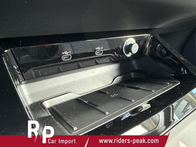 Audi / A5 Avant / / / / *SOFORT* AHK+KAMERA+EL. HECKKL.+NAVI+SHZ+17 LM