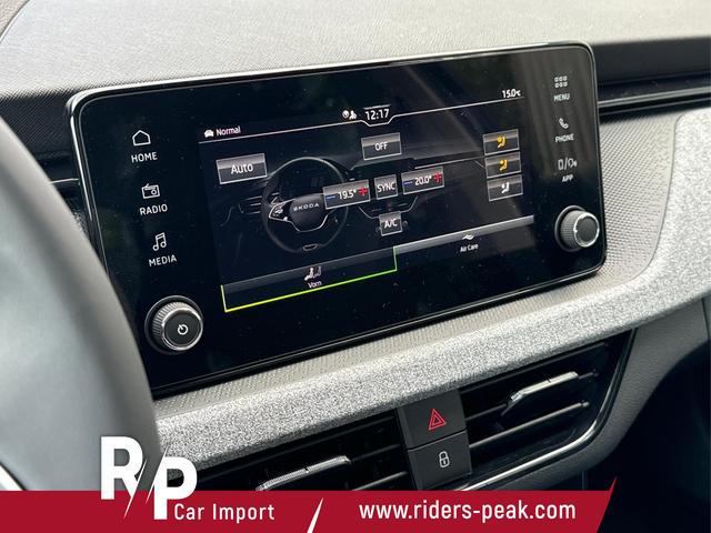 Skoda / Kamiq / Schwarz / / / ACC+EL.HECKKL.+SHZ+LED