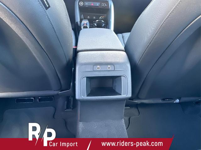 Audi / Q5 / Weiß / / / QUATTRO AHK+NAVI+LED+SHZ+PDC, Beispielbilder, ggf. teilweise mit Sonderausstattung
