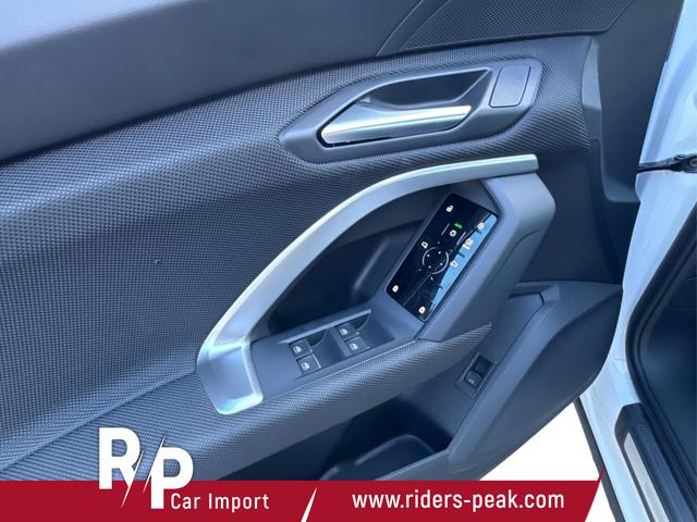Audi / Q5 / Weiß / / / QUATTRO AHK+NAVI+LED+SHZ+PDC, Beispielbilder, ggf. teilweise mit Sonderausstattung