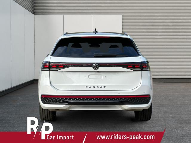 Volkswagen / Passat Variant / Weiß / / / 4WD+SIGNATURE+LEDER+PANO+AHK+DCC+MATRIX