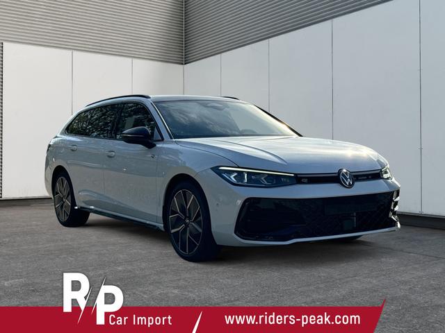 Volkswagen / Passat Variant / Weiß / / / 4WD+SIGNATURE+LEDER+PANO+AHK+DCC+MATRIX