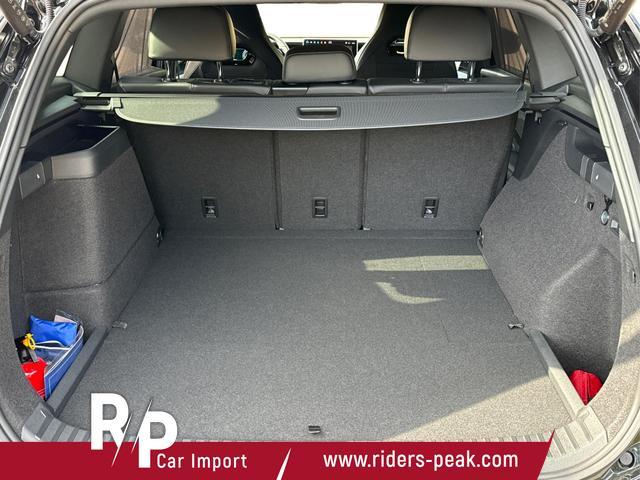 Volkswagen / Tayron / Schwarz / / / PANORMA+LED+AHK+EL. HECKKL.+PDC+20'' LM