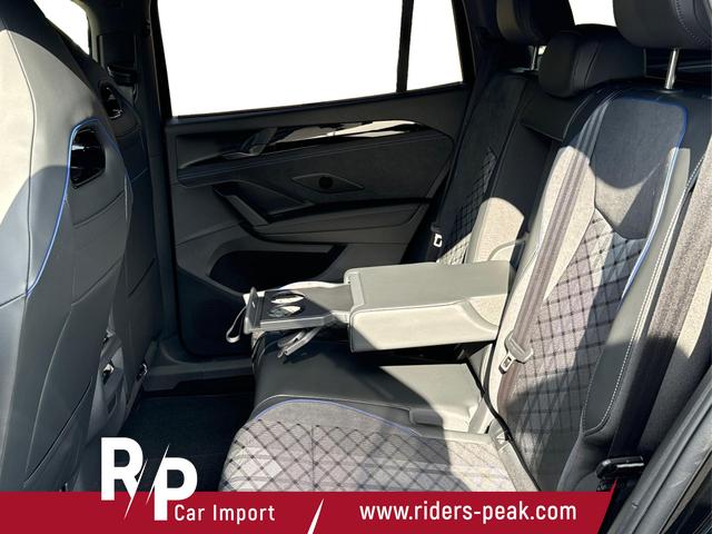 Volkswagen / Tayron / Schwarz / / / PANORMA+LED+AHK+EL. HECKKL.+PDC+20'' LM