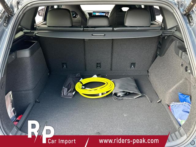 Volkswagen / Tayron / Grau / / / PANO+AHK+EL. HECKKL.+20'' LM+KAMERA+MASSAGE, Beispielbilder, ggf. teilweise mit Sonderausstattung