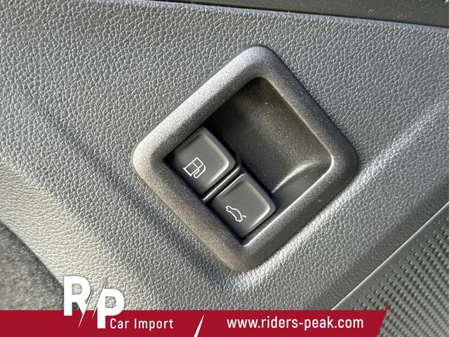 Volkswagen / Tayron / Grau / / / PANO+AHK+EL. HECKKL.+20'' LM+KAMERA+MASSAGE, Beispielbilder, ggf. teilweise mit Sonderausstattung