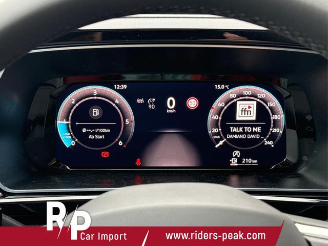 Volkswagen / Caddy / / / / 4x4+LANE ASSIST+NAVI+KAM+SHZ+KLIMA+AHK+ACC