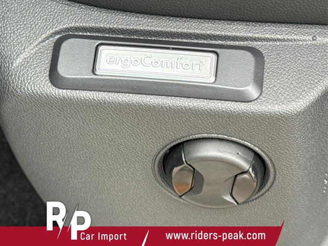 Volkswagen / Caddy / / / / 4x4+LANE ASSIST+NAVI+KAM+SHZ+KLIMA+AHK+ACC