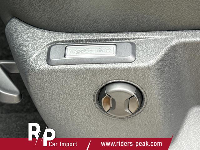 Volkswagen / Caddy Maxi / Grau / / / Caddy Maxi LANE ASSIST+NAVI+CAM+KLIMA+ACC+SHZ+GJR