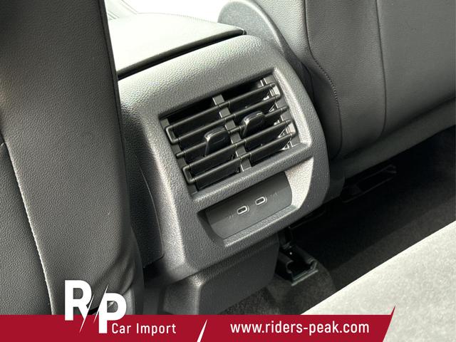 Volkswagen / Caddy Maxi / / / / Caddy Maxi AHK+LANE ASSIST+NAVI+KAM+ACC+SHZ