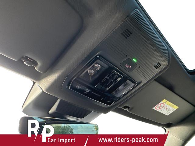 Volkswagen / Tiguan / Grau / / / PANO+HD MATRIX+AHK+NAVI+BLACK STYLE+20 LM+ACC