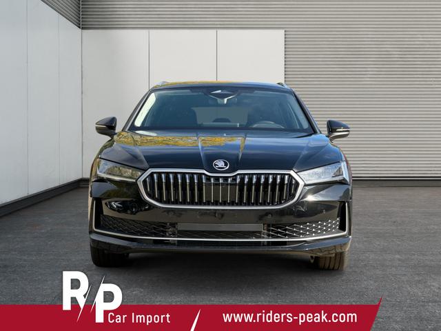 Skoda / Superb Combi / / / / 4WD+AHK+NAVI+KAM+EL.HECKKL.+KESSY