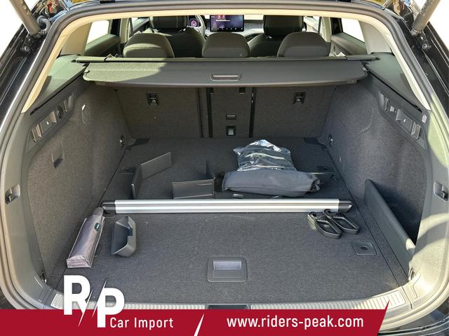 Skoda / Superb Combi / / / / 4WD+AHK+NAVI+KAM+EL.HECKKL.+KESSY