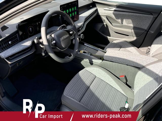 Skoda / Superb Combi / / / / 4WD+AHK+NAVI+KAM+EL.HECKKL.+KESSY
