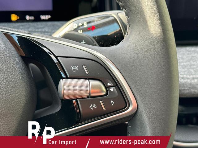 Skoda / Superb Combi / / / / 4WD+AHK+NAVI+KAM+EL.HECKKL.+KESSY