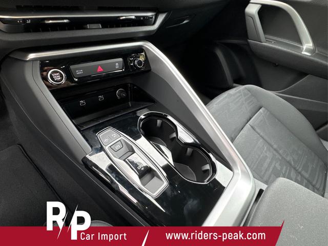 Audi / Q5 / Schwarz / / / QUATTRO+ NAVI+ LED+ SHZ+ PDC