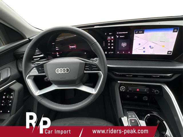 Audi / Q5 / Schwarz / / / QUATTRO+ NAVI+ LED+ SHZ+ PDC