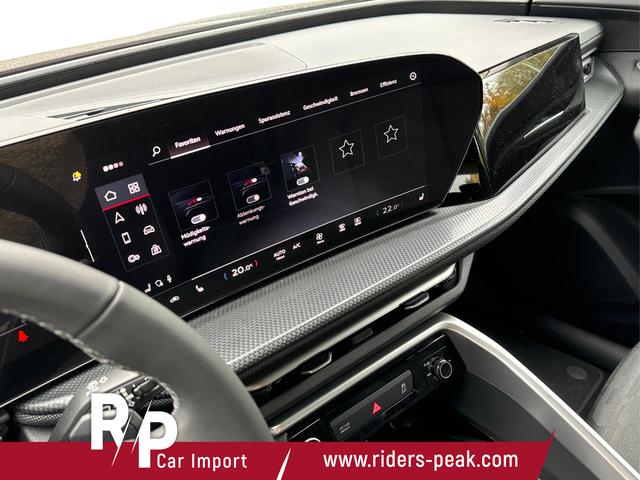 Audi / Q5 / Schwarz / / / QUATTRO+ NAVI+ LED+ SHZ+ PDC