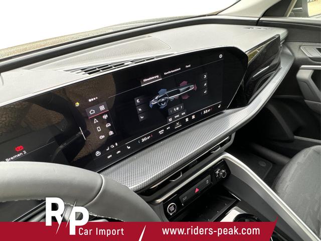 Audi / Q5 / Schwarz / / / QUATTRO+ NAVI+ LED+ SHZ+ PDC