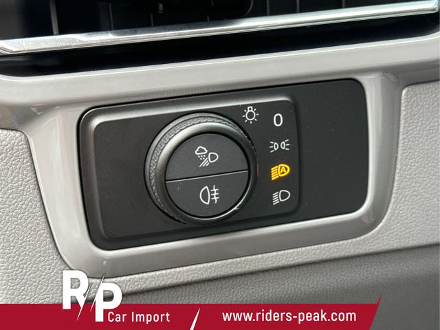 Volkswagen / T7 Caravelle / / / / KR 4x4+MATRIX-LED+NAVI.+ SHZ+KAMERA+ PDC