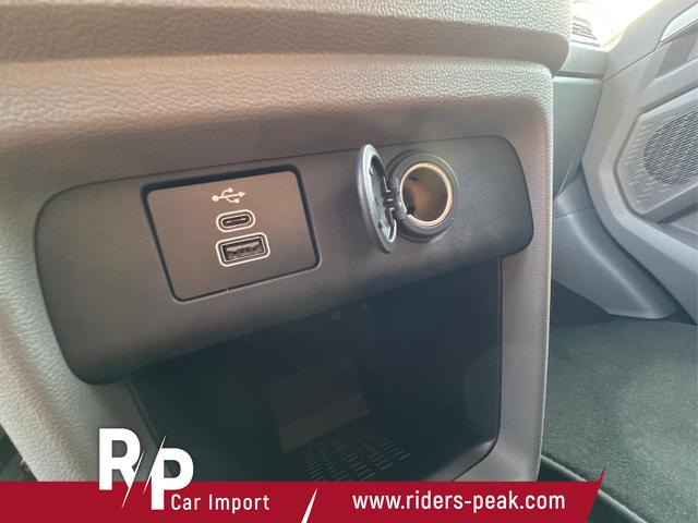 Volkswagen / T7 Caravelle / / / / KR 4x4+MATRIX-LED+NAVI.+ SHZ+KAMERA+ PDC