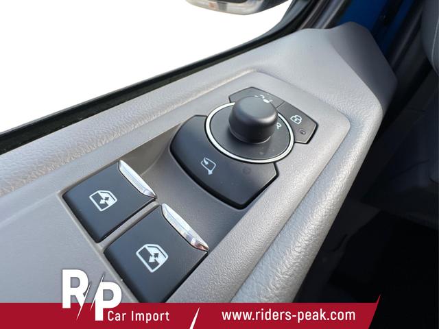 Volkswagen / T7 Caravelle / / / / KR 4x4+MATRIX-LED+NAVI.+ SHZ+KAMERA+ PDC