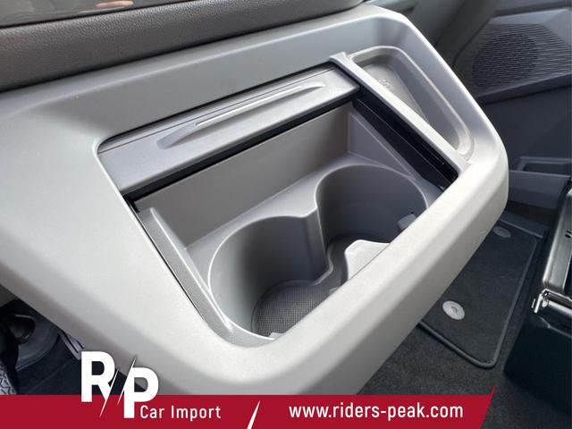 Volkswagen / T7 Caravelle / / / / KR 4x4+MATRIX-LED+NAVI.+ SHZ+KAMERA+ PDC