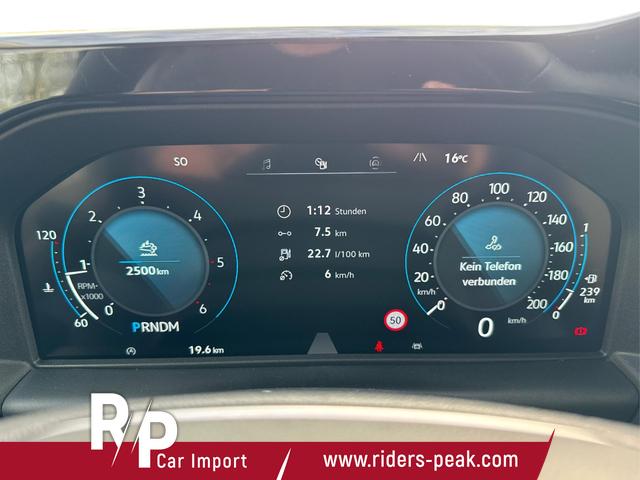 Volkswagen / T7 Caravelle / / / / KR 4x4+MATRIX-LED+NAVI.+ SHZ+KAMERA+ PDC