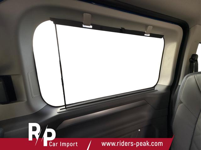 Volkswagen / T7 Caravelle / / / / KR 4x4+MATRIX-LED+NAVI.+ SHZ+KAMERA+ PDC