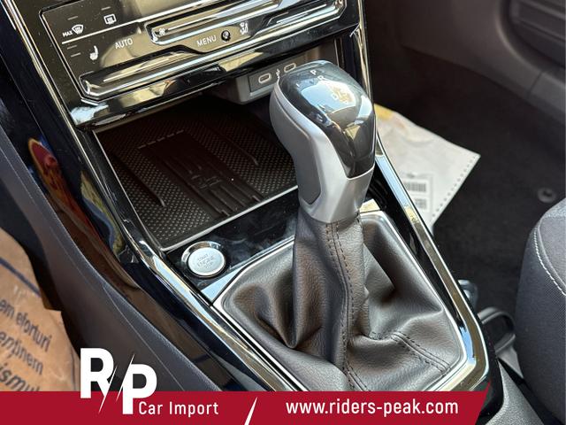 Volkswagen / T-Cross / Grau / / / KAMERA+IQ-LIGHT+SUNSET+PDC+SHZ+17 LM