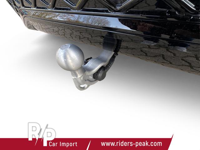 Volkswagen / Tiguan / Schwarz / / / 4x4 AHK+PANO+STANDHZG+20 ALU+eHK