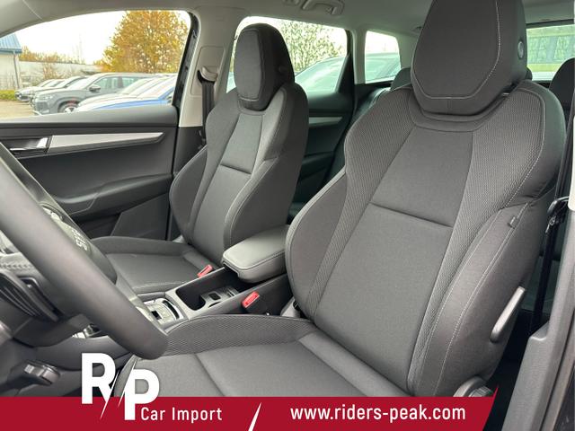 Skoda / Karoq / Schwarz / / / AHK+KAMERA+EL. HECKKL.+SHZ+ACC+KESSY+18''ALU