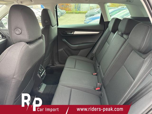 Skoda / Karoq / Schwarz / / / AHK+KAMERA+EL. HECKKL.+SHZ+ACC+KESSY+18''ALU
