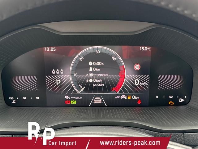 Skoda / Karoq / Schwarz / / / AHK+KAMERA+EL. HECKKL.+SHZ+ACC+KESSY+18''ALU