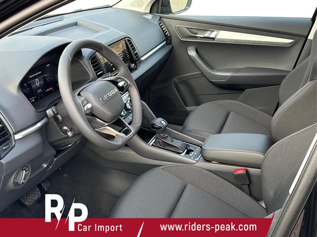 Skoda / Karoq / Schwarz / / / AHK+el.HECKKLAPPE+KAMERA+PDC+KESSY+ACC
